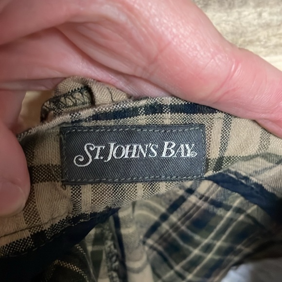 St John’s Bay size 44 Plaid Shorts in Brown and Black 100% Cotton with Pockets - Picture 2 of 10